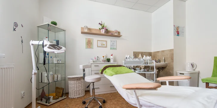 Hĺbkové čistenie pleti aj proti akné – skin scrubber alebo lifting s masážou