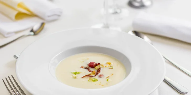 Luxusné 3-chodové alebo 4-chodové menu pre 2 osoby v Hoteli Agatka