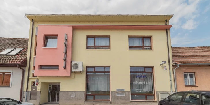 Pobyt vo vinárskej oblasti s raňajkami kúsok od Bratislavy