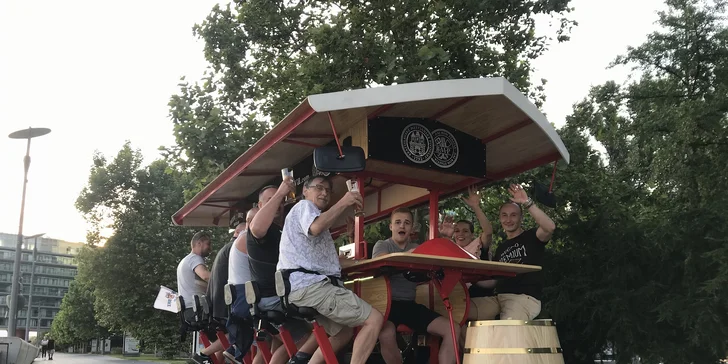 Pivo a bicykel pre celú partiu? To je Beer Bike!