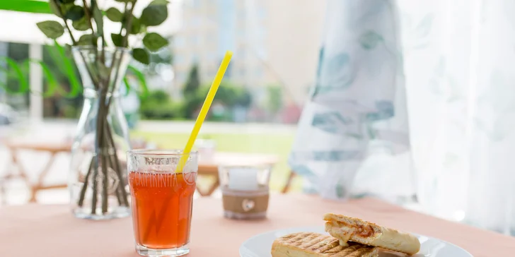 Lahodné panini alebo croissant aj s možnosťou take away