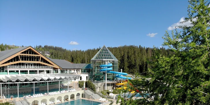 Dovolenka pre dvoch v adult friendly hoteli, výhľad na poľské Tatry a varianty s aquaparkom Termy Bukovina