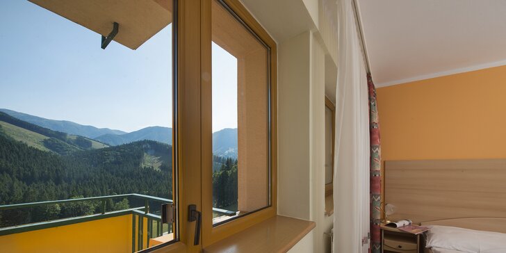 Letný pobyt v Hoteli Boboty*** s úžasnou panorámou Vrátnej doliny v NP Malá Fatra s 50% zľavou na lanovku na Chleb
