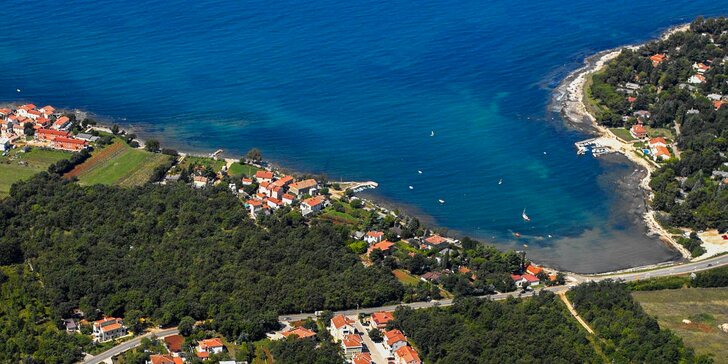 Dovolenka na Istrii až pre 5 osôb: apartmány pri bazéne, len 350 metrov od pláže