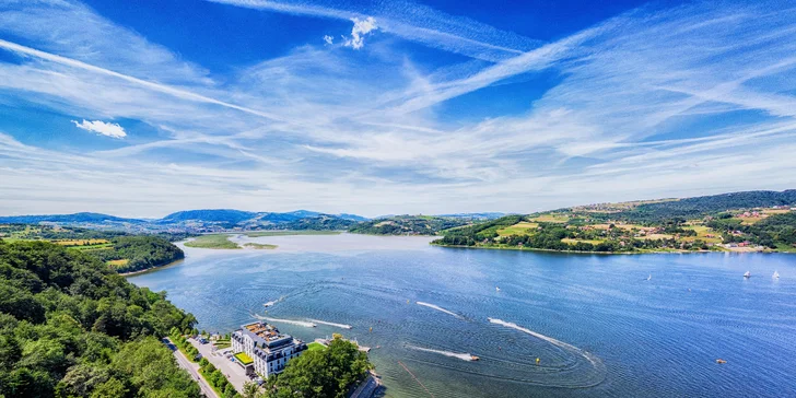 Výnimočný pobyt očarí všetky zmysly hostí - luxus, famózna gastronómia aj celoročný INFINITY POOL