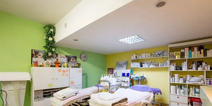 Chemický peeling, čistenie ultrazvukom či regeneračné ošetrenie Bio repair