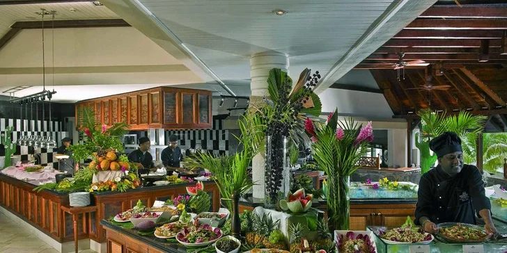 Prepychový 5* rezort na Mauríciu: 6-12 nocí, all inclusive, bazén s vírivkou