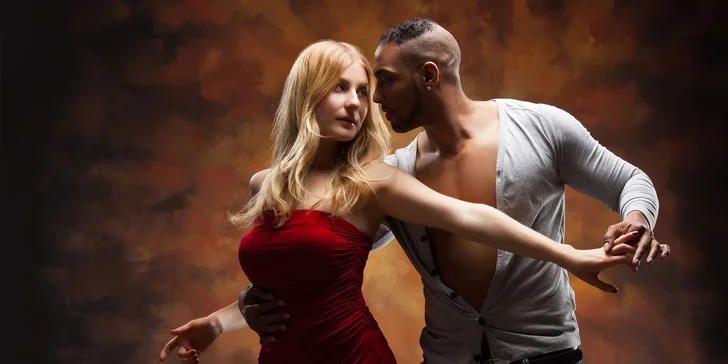 Kurz spoločenských tancov: waltz, tango, viedenský valčík a polka