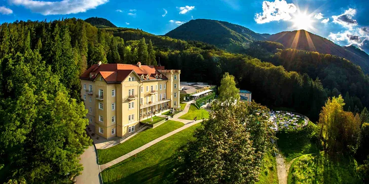 Blahodarný pobyt v slovinských kúpeľoch: hotel s polpenziou a neobmedzeným wellness