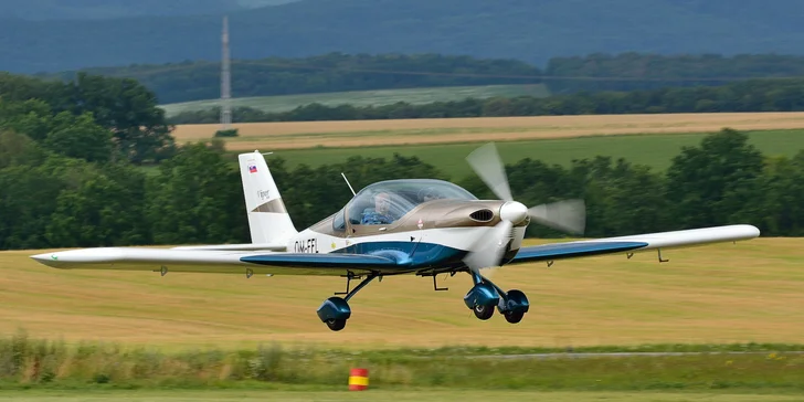 Let lietadlom Viper SD4 alebo Cessna 150 s možnosťou pilotovania