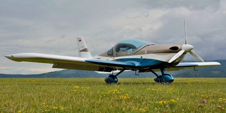 Let lietadlom Viper SD4 alebo Cessna 150 s možnosťou pilotovania