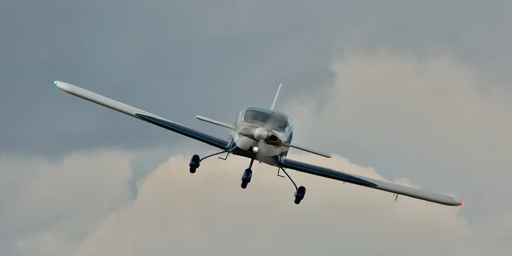 Let lietadlom Viper SD4 alebo Cessna 150 s možnosťou pilotovania