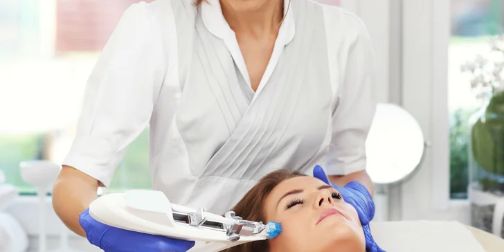 Okamžité omladenie a hydratácia pleti kyselinou hyalurónovou a VITAL INJECTOR-om