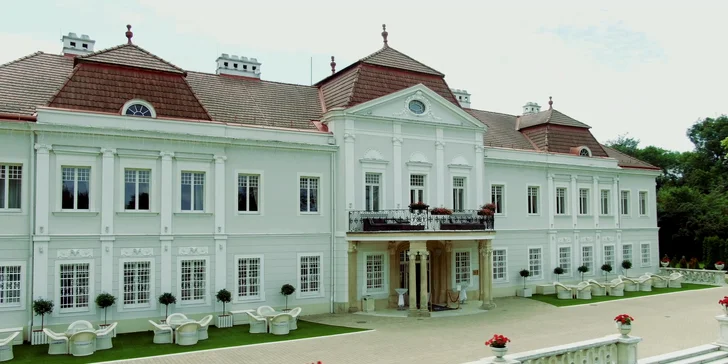 Rozprávkový pobyt v obľúbenom Art Hoteli Kaštieľ **** 25 min. od Bratislavy