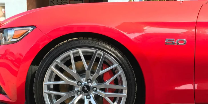 Zaži jazdu snov vo Ford Mustang 5.0 GT MM Racing