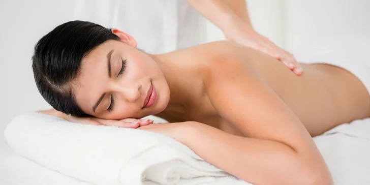 Masáže v priestoroch 7spa: Klasická, Aromatherapy alebo klasická s prvkami akupresúry a reflexnej masáže