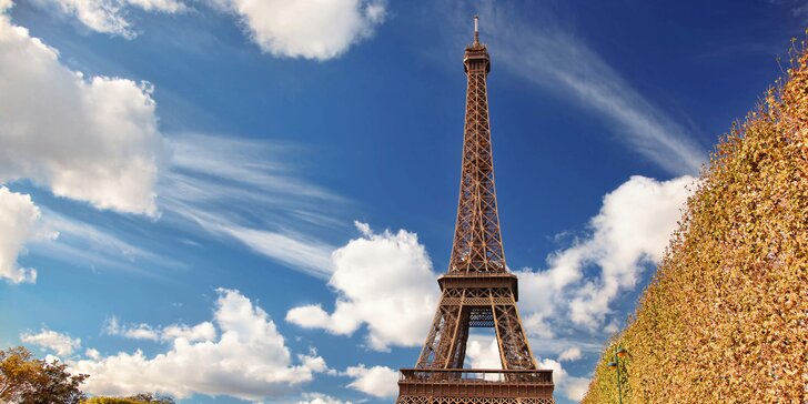 4-dňový letecký zájazd do očarujúceho Paríža: obojsmerná letenka a raňajky