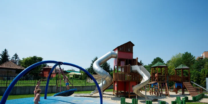 Celodenné vstupy do aquaparku Aquasziget Ostrihom
