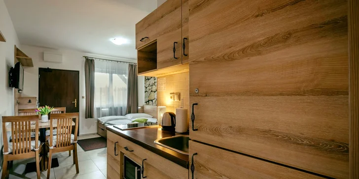 Pobyt v moderných apartmánoch Hilson v Jasnej pre páry aj rodiny so vstupom do wellness a zľavami na lyžovanie aj aquaparky