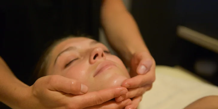 Dokonalý relax: harmonizačná Zen masáž, Float terapia a hudobná relaxácia pre dvoch