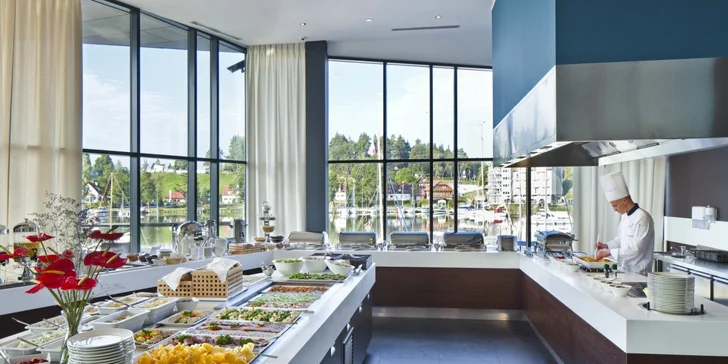 Aktívny pobyt v Poľsku: 5* hotel priamo na jazere, neobmedzený wellness a polpenzia