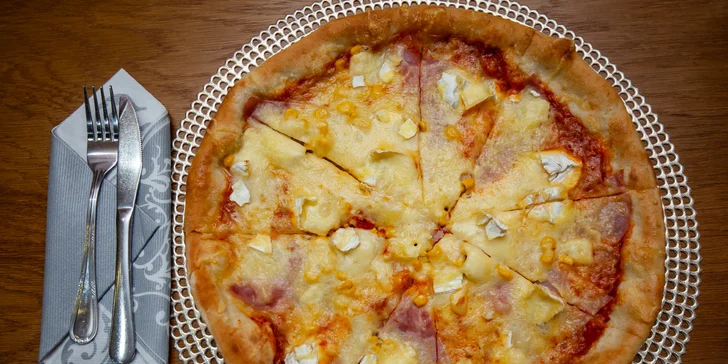 Pizza podľa vlastného výberu zo 7 druhov