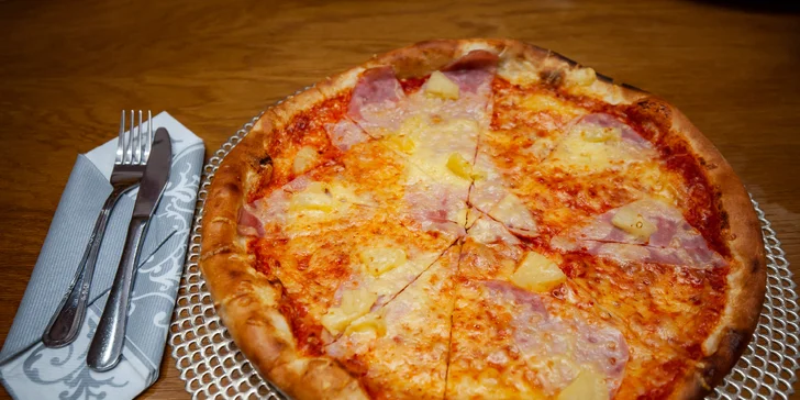 Pizza podľa vlastného výberu zo 7 druhov
