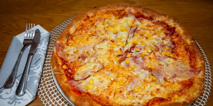 Pizza podľa vlastného výberu zo 7 druhov