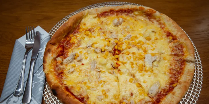 Pizza podľa vlastného výberu zo 7 druhov