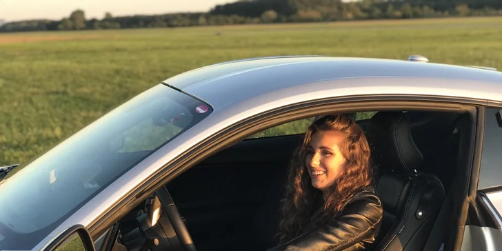 Jazda v športovom Mustangu pre tínedžerov aj bez vodičáku!
