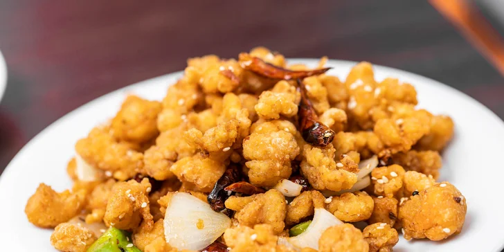 Tradičná čínska špecialita - luxusná treska s prílohou „Nian gao“
