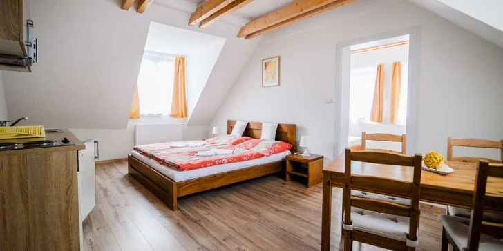 Pobyt v Českom Krumlove: moderné apartmány s kuchynkou až pre 4 osoby