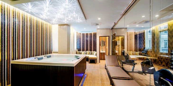 Pobyt v luxusnom hoteli v centre Budapešti: raňajky a neobmezene sauna a vírivka