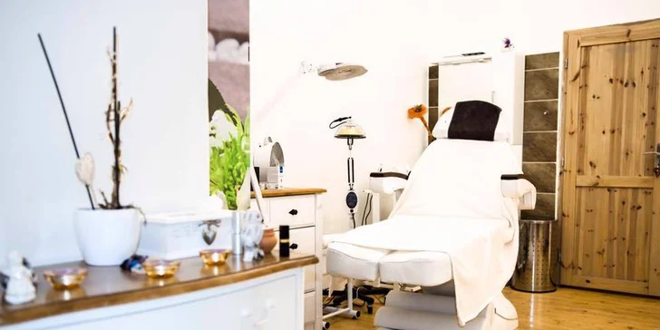 Tvár čistá, vyhladená, oddýchnutá či dokonale nalíčená v salóne Golden Relax