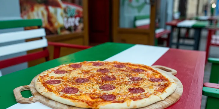 Až 1-kilová pizza na tradičný taliansky spôsob