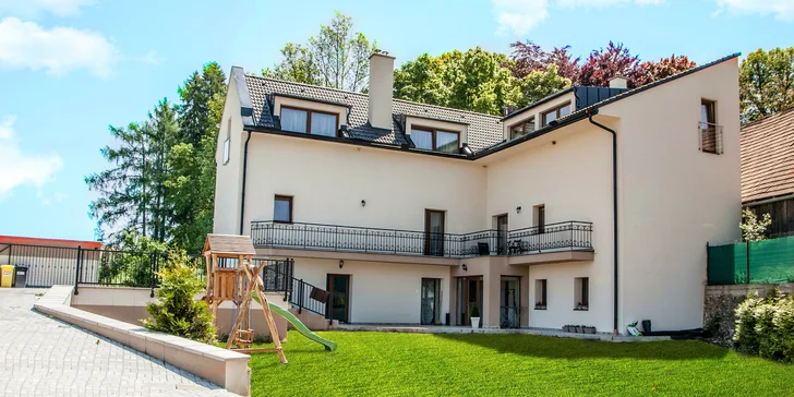 Pobyt s privátnym wellness pri Bešeňovej pre páry aj rodiny v apartmánoch Katov Dvor