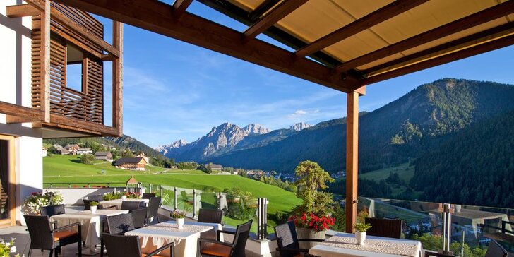 Užite si talianske Alpy: luxusný pobyt s polpenziou, wellness aj bazénom