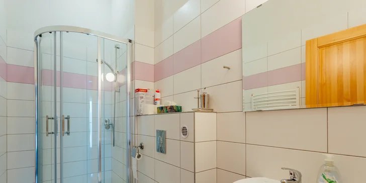 Pobyt s privátnym wellness pri Bešeňovej pre páry aj rodiny v apartmánoch Katov Dvor
