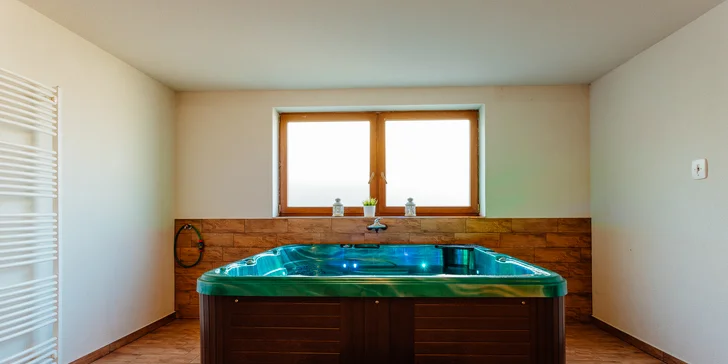 Pobyt s privátnym wellness pri Bešeňovej pre páry aj rodiny v apartmánoch Katov Dvor