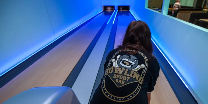 Zabavte sa s partiou v Bowling/SportBare Solinky!