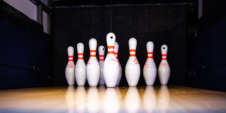 Zabavte sa s partiou v Bowling/SportBare Solinky!
