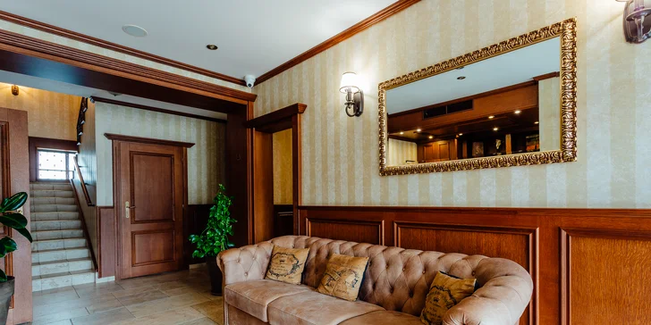 Pobyt s privátnym wellness a polpenziou v penzióne Chateau Hunting***