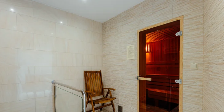 Pobyt s privátnym wellness a polpenziou v penzióne Chateau Hunting***