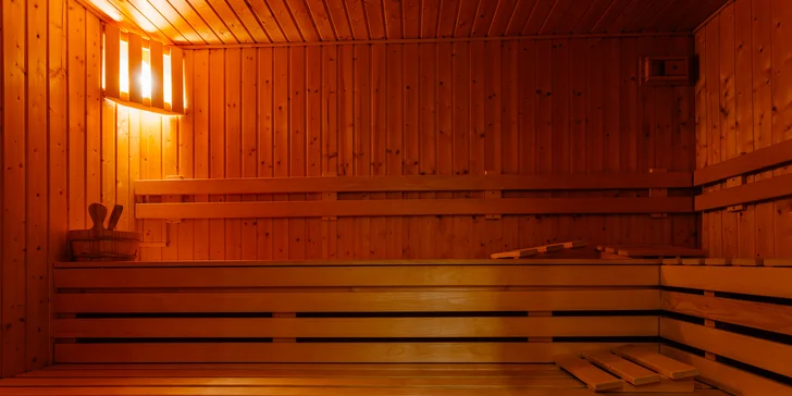 Pobyt s privátnym wellness a polpenziou v penzióne Chateau Hunting***