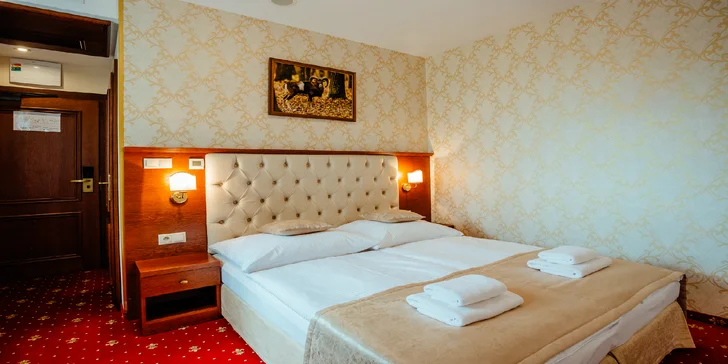 Pobyt s privátnym wellness a polpenziou v penzióne Chateau Hunting***