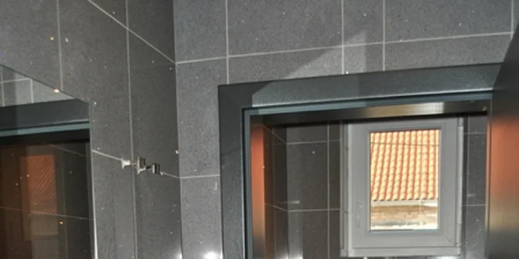 Pobyt v modernom apartmáne na juhu Moravy - raňajky, wellness a možnosť jazdy na exkluzívnom aute