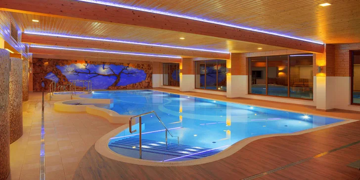Pobyt v poľských Jizerkách pre páry a rodiny: wellness pobyt v rozprávkovom hoteli