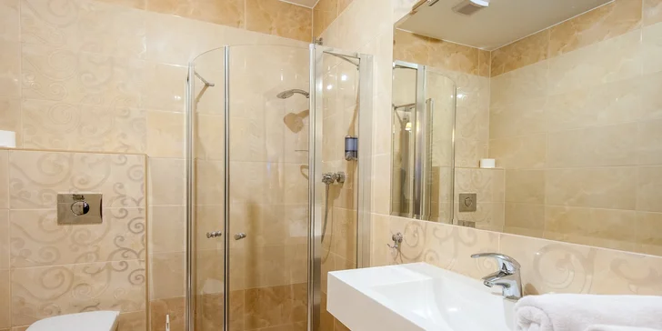 Pobyt v poľských Jizerkách pre páry a rodiny: wellness pobyt v rozprávkovom hoteli