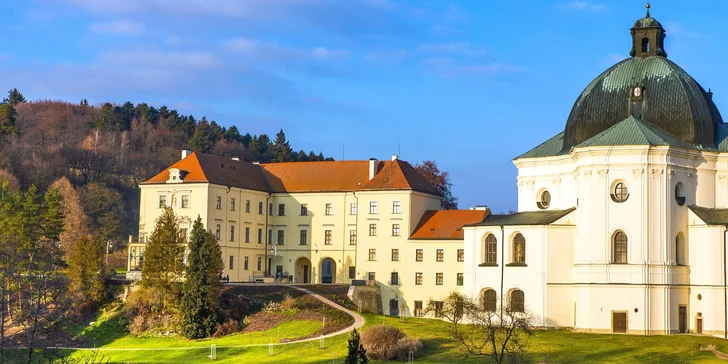 Pobyt na zámku v Moravskom krase: raňajky a 3-chodové večere vr. zveriny