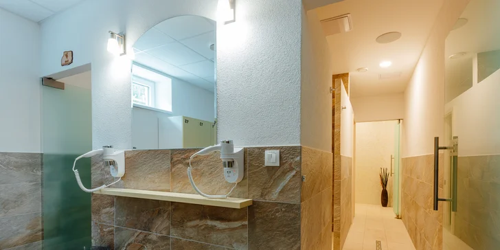 Vstup pre 1 alebo 2 osoby do moderného wellness Horského hotela KĽAK